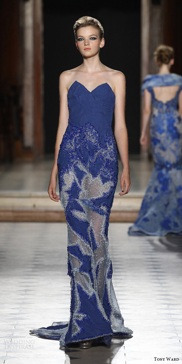 tony ward couture fall winter 2015 2016 look 5 strapless blue evening gown tony ward couture fall winter 2015 2016 look 5 strapless blue evening gown