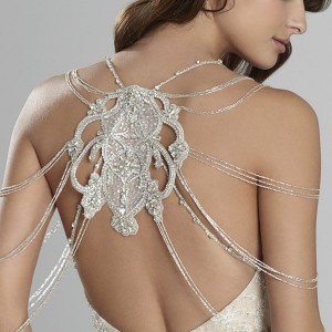 alvina valenta fall 2015 wedding dresses scoop neckline low open back ivory gold lace modified a line wedding dress shoulder jewelry av9557 back close up
