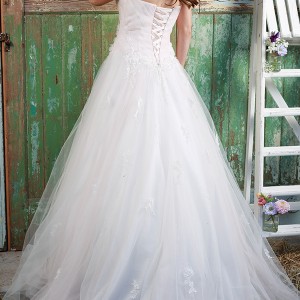 amanda wyatt 2016 bridal dresses beautiful a  line ball gown wedding dress sweetheart neckline tulle skirt lace corset back style blossom