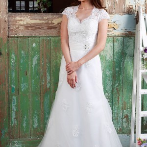 amanda wyatt 2016 bridal dresses beautiful a  line wedding dress cap sleeves halter neck lace bodice matilda