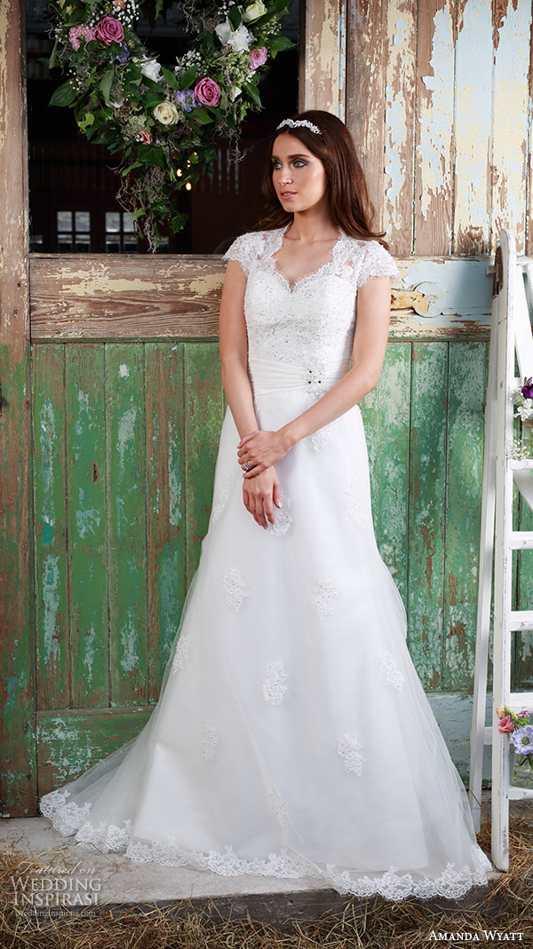 amanda wyatt 2016 bridal dresses beautiful a  line wedding dress cap sleeves halter neck lace bodice matilda