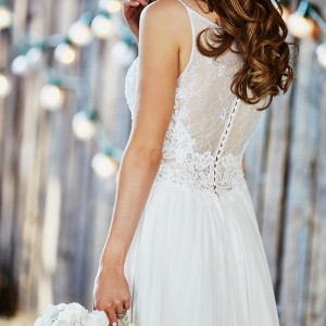 amanda wyatt 2016 bridal dresses beautiful modified a line wedding dress spagetti strap v neckline lace embroidery bodice lace back amelie closeup