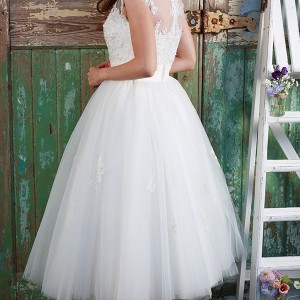 amanda wyatt 2016 bridal dresses beautiful tea length short wedding dress v neckline button lace bodice tulle skirt geena lace back