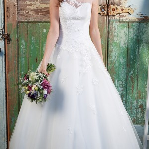 amanda wyatt 2016 bridal dresses pretty  a  line wedding dress illusion sweetheart neckline floral embroidery style ailsa