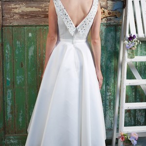 amanda wyatt 2016 bridal dresses pretty tea length short wedding dress boat neckline satin simple v back style aria
