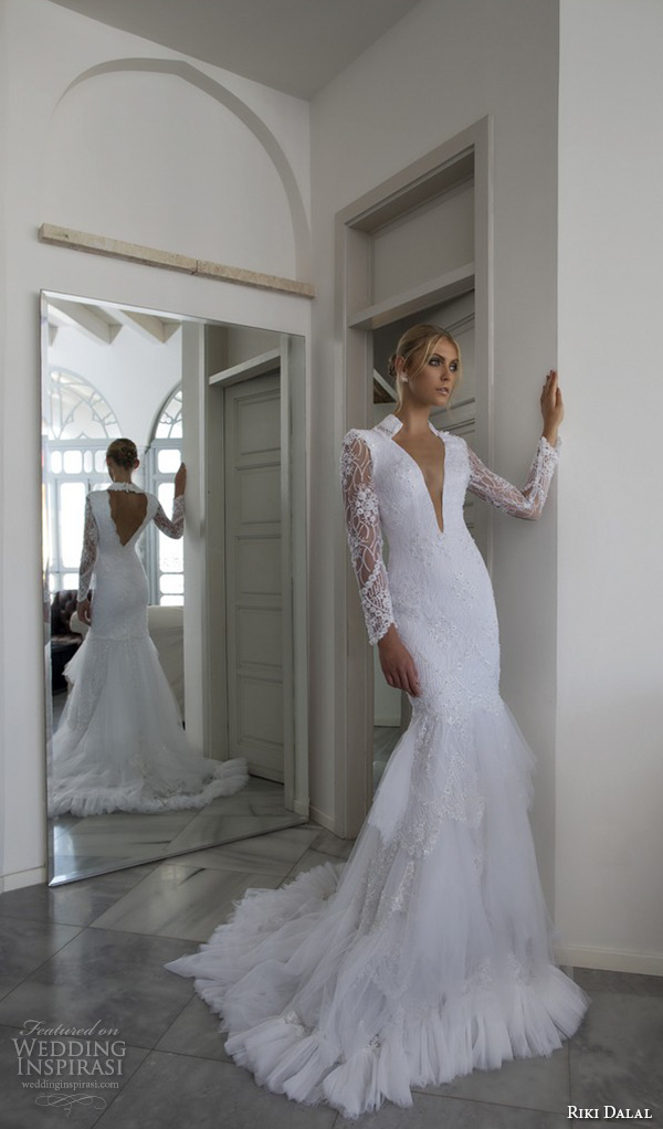 riki dalal 2015 valencia wedding dresses lace long sleeves high back collar deep v plunging neckline stunning fit to flare trumpet mermaid gown riki dalal 2015 valencia wedding dresses lace long sleeves high back collar deep v plunging neckline stunning fit to flare trumpet mermaid gown