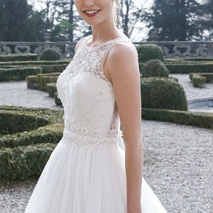 jillian 2016 bridal gowns pretty sleeveless a  line wedding dress jewel illusion neckline tulle skirt style candy