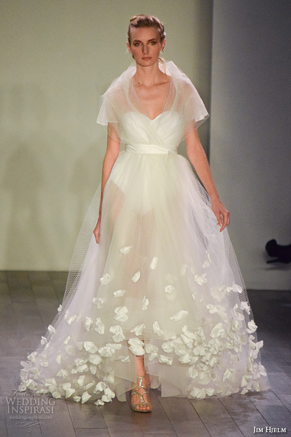 jim hjelm spring 2016 bridal week short sleeves beautiful pretty a  line wedding dress sweetheart neckline