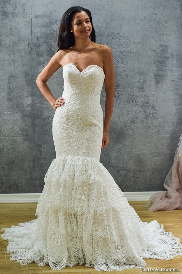 justin alexander new york bridal fashion week 2015 strapless sweetheart neckline lace beautiful mermaid wedding dress justin alexander new york bridal fashion week 2015 strapless sweetheart neckline lace beautiful mermaid wedding dress