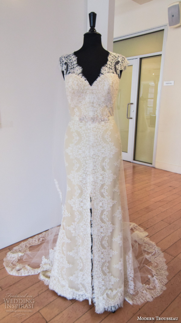 modern trousseau fall 2016 new york bridal week elegant cap sleeves lace v neck wedding dress