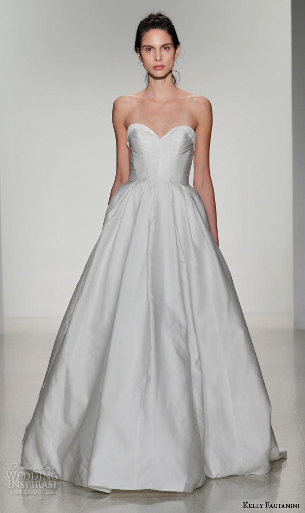 kelly faetanini fall 2016 bridal new york runway strapless sweetheart neckline seamed bodice ball gown wedding dress pleated skirt style jill kelly faetanini fall 2016 bridal new york runway strapless sweetheart neckline seamed bodice ball gown wedding dress pleated skirt style jill