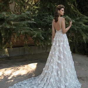 berta fall 2016 bridal romantic pretty a  line ball gown wedding dress spagetti strap sweetheart neckline floral appliques back