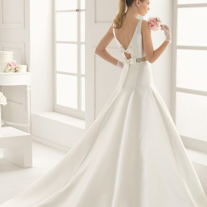 rosa clara two spring 2016 sleeveless bateau neckline embellished waistline simple classy a line wedding dress keyhole back v back chapel train (entenza) bv