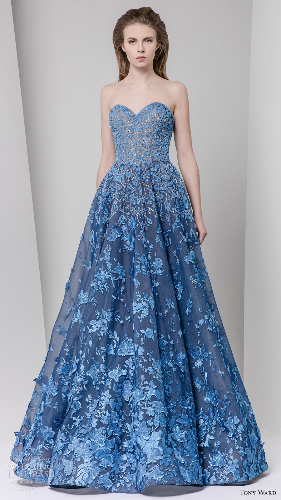 tony ward fall 2016 rtw strapless sweetheart a line gown blue embellished