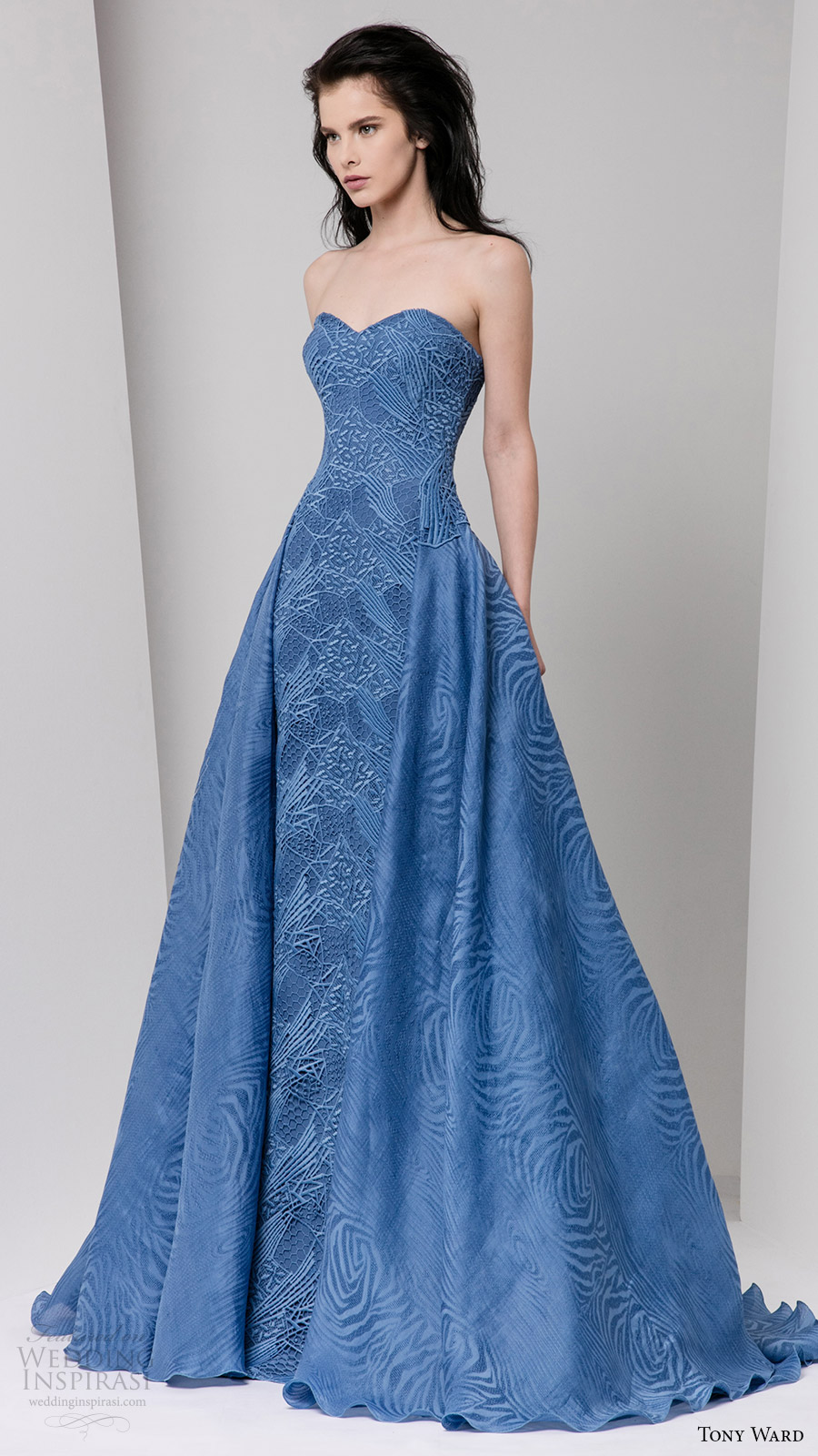 tony ward fall 2016 rtw strapless sweetheart a line gown blue overskirt