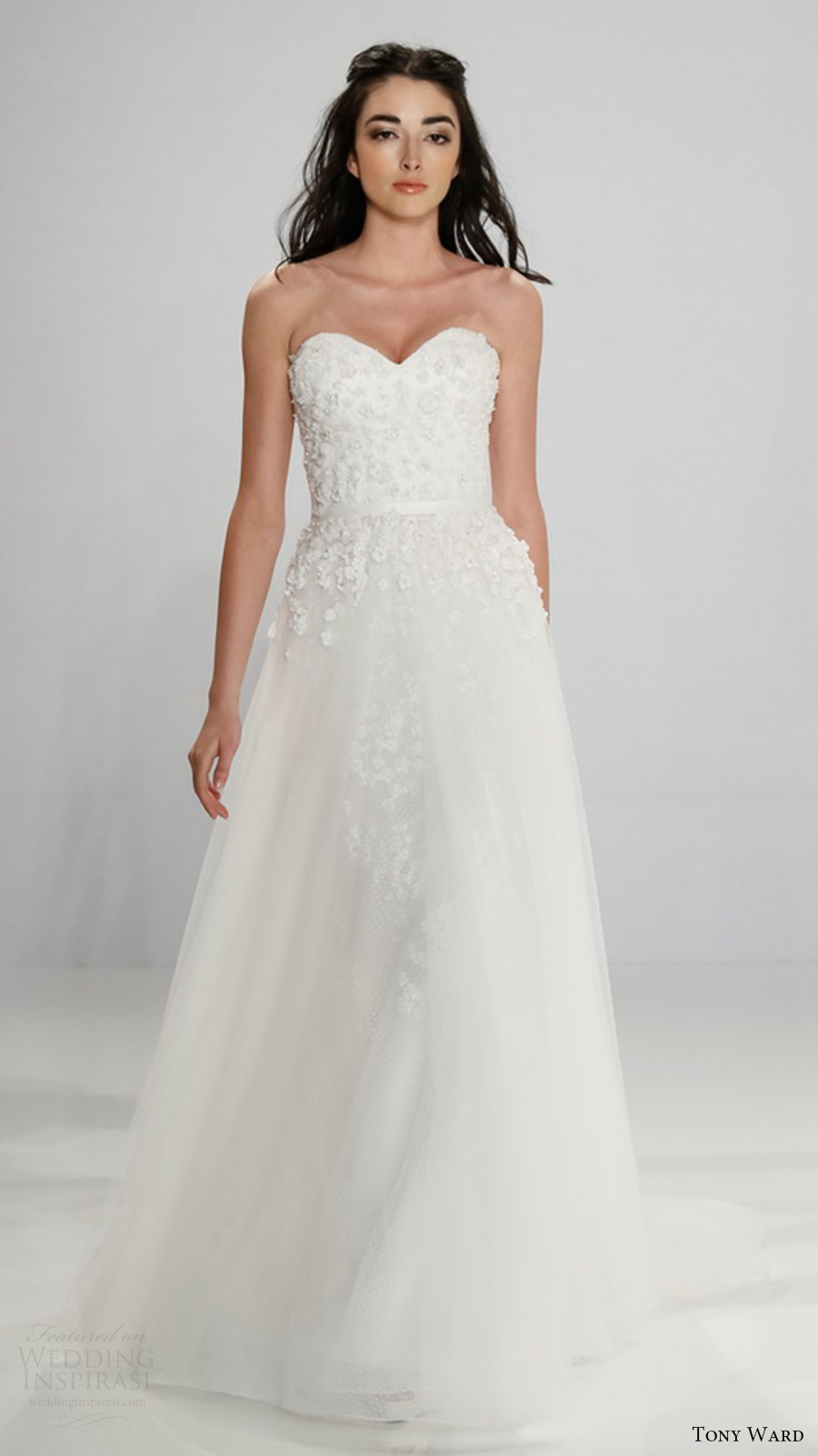 tony ward bridal 2017 strapless sweetheart aline wedding dress (juno) mv