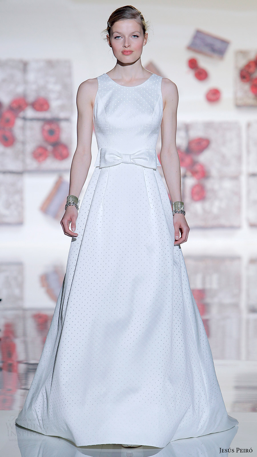 jesus peiro bridal 2017 sleeveless jewel neck aline wedding dress (20) mv jesus peiro bridal 2017 sleeveless jewel neck aline wedding dress (20) mv