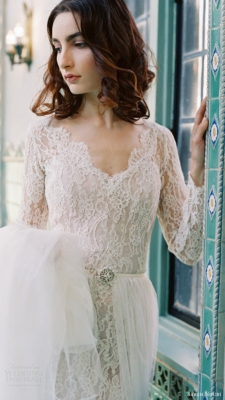 sareh nouri bridal spring 2017 vneck long sleeves lace trumpet wedding dress (morning glory) zv bodice overskirt sareh nouri bridal spring 2017 vneck long sleeves lace trumpet wedding dress (morning glory) zv bodice overskirt