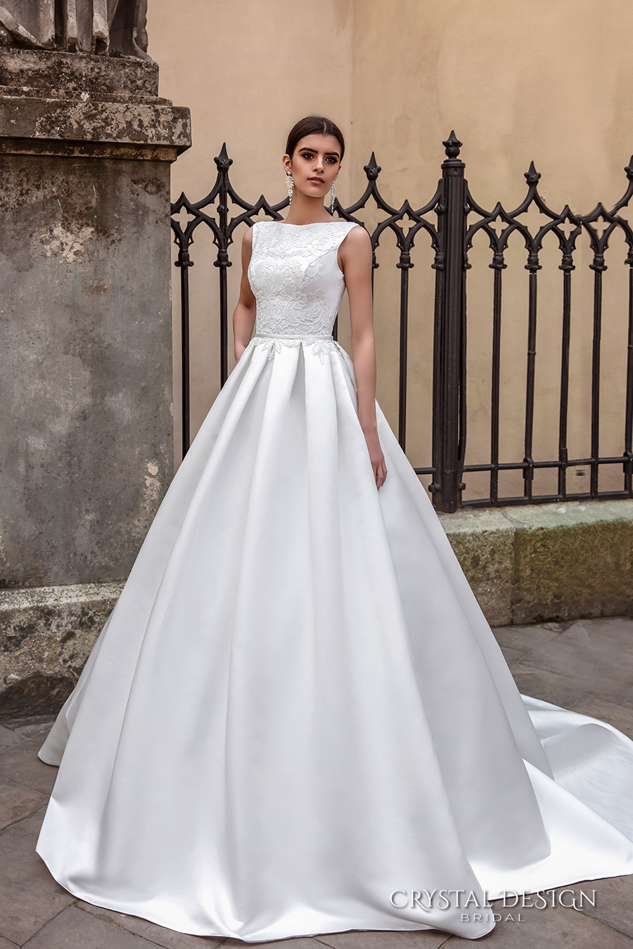 21 Ways to Wear a Boat Neck Wedding Dress