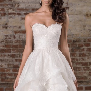 justin alexander spring 2017 bridal strapless sweetheart neckline heavily embellished bodice tiered princess classic a  line wedding dress chapel train (9859) zv