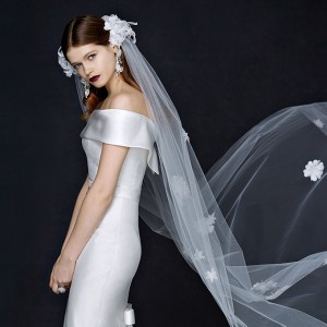 alan hannah 2017 bridal wedding inspirasi featured collection dresses gowns