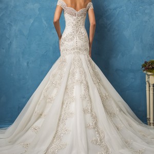 amelia sposa 2017 bridal off the shoulder sweetheart neckline full embellishment glamorous elegant fit and flare mermaid wedding dress royal train (rosa) bv