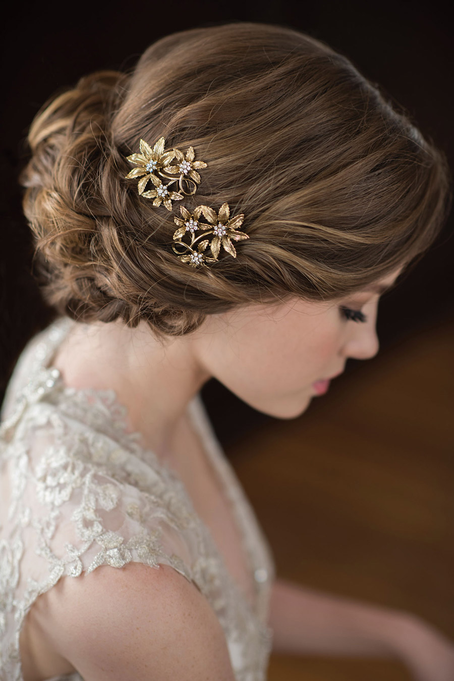 bel aire bridal accessories gilded hairpiece antique gold flower 1723 klk photography ebell wedding shoot sv