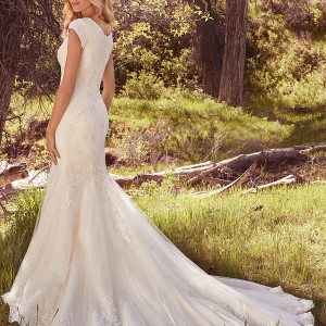 maggie sottero spring 2017 bridal cap sleeves scoop neckline full embellishment elegant classic conservative mermaid wedding dress full back chapel train (brielle) bv