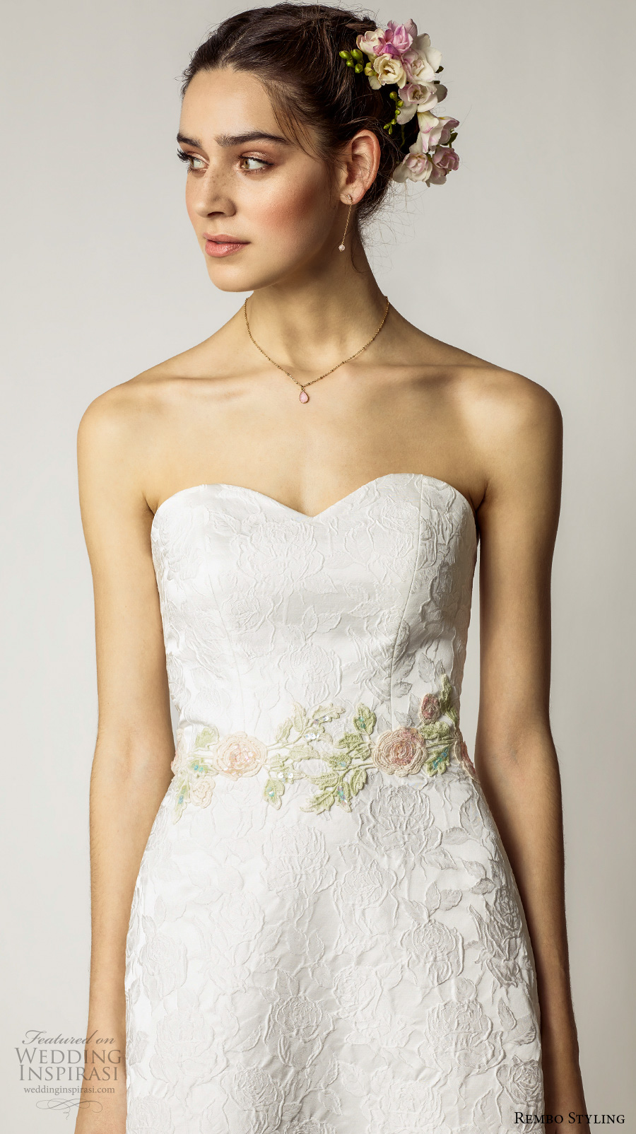rembo styling 2017 bridal strapless sweetheart neckline full embellishment romantic modified a line wedding dress with half sleeves jacket (barbara) zv rembo styling 2017 bridal strapless sweetheart neckline full embellishment romantic modified a line wedding dress with half sleeves jacket (barbara) zv