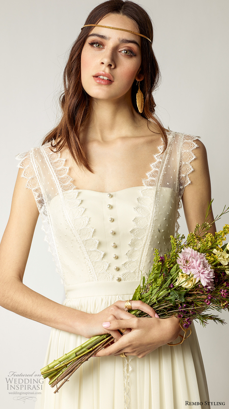 rembo styling 2017 bridal thick lace strap semi sweetheart neckline romantic boheiman ivory color column a line wedding dress sweep train (jacky) zv rembo styling 2017 bridal thick lace strap semi sweetheart neckline romantic boheiman ivory color column a line wedding dress sweep train (jacky) zv