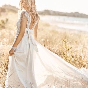 anna campbell 2017 bridal cap sleeves scoop neck heavily embellished bodice romantic bohemian empire wedding dress ribbon back sweep train (grace) bv