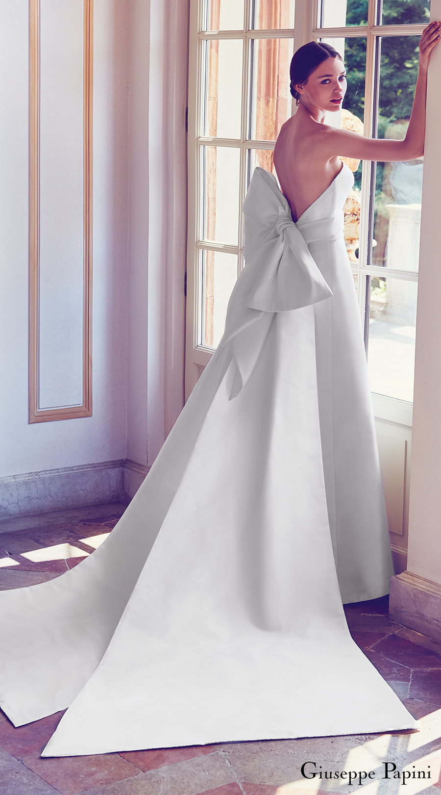 giuseppe papini 2017 (porto venere) strapless minimally embellished a line wedding dress large bow low back mv