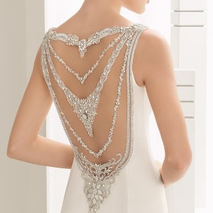 rosa clara 2017 bridal sleeveless bateau neckline simple clean elegant sheath wedding dress beaded back sweep train (naisha) zbv