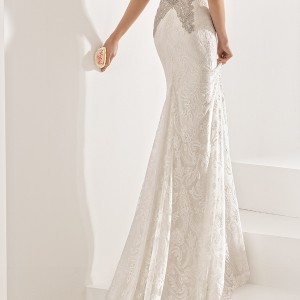 rosa clara 2017 bridal sleeveless embroidered strap sweetheart neckline full embellishment elegant fit and flare wedding dress open low back chapel train (nagore) bv