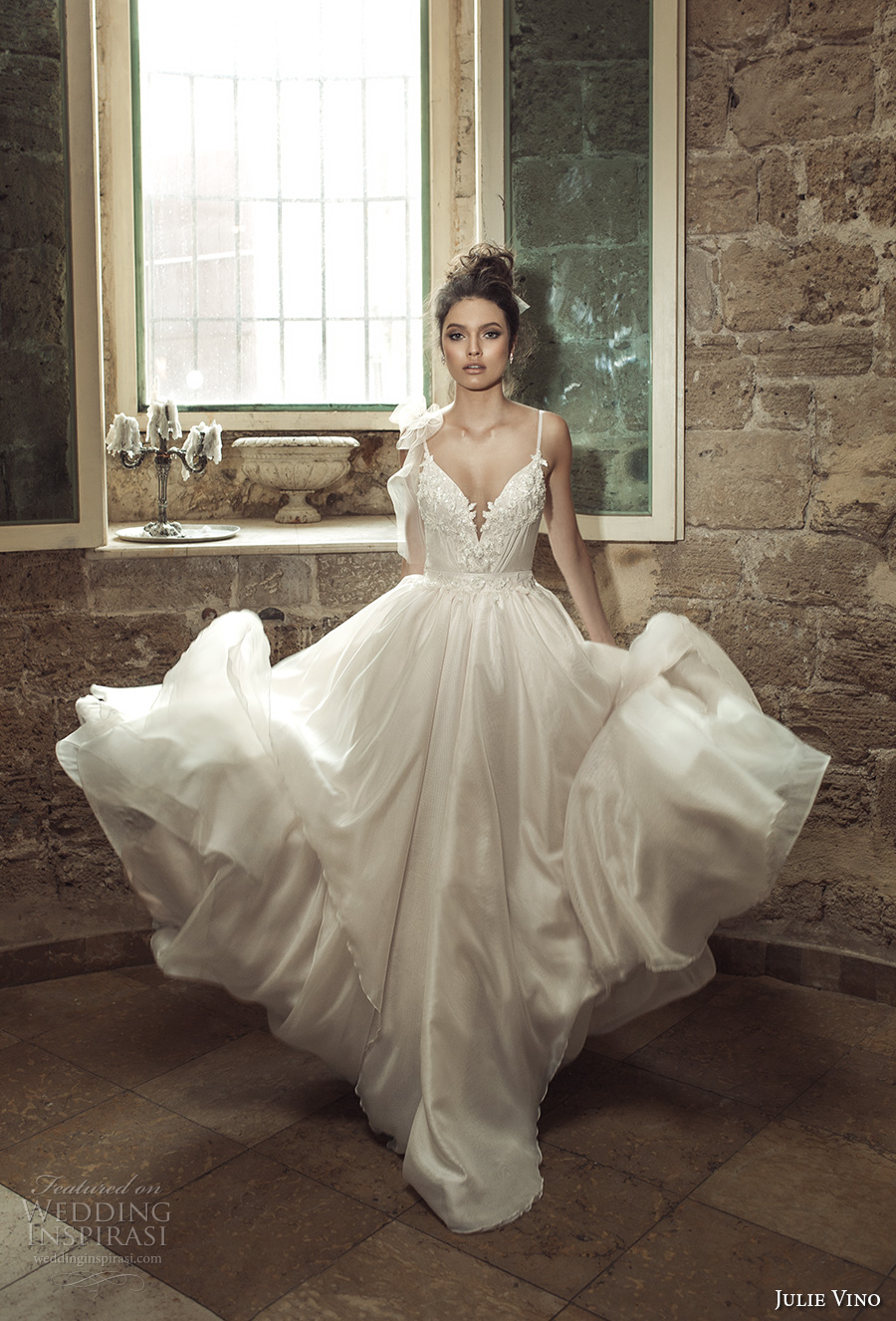 julie vino 2017 bridal spagetti strap deep v neck heavily embellished bodice romantic sexy a line wedding dress open v back sweep train (1261) mv julie vino 2017 bridal spagetti strap deep v neck heavily embellished bodice romantic sexy a line wedding dress open v back sweep train (1261) mv