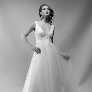 ivy and aster spring 2018 bridal wedding inspirasi featured dresses gowns collection