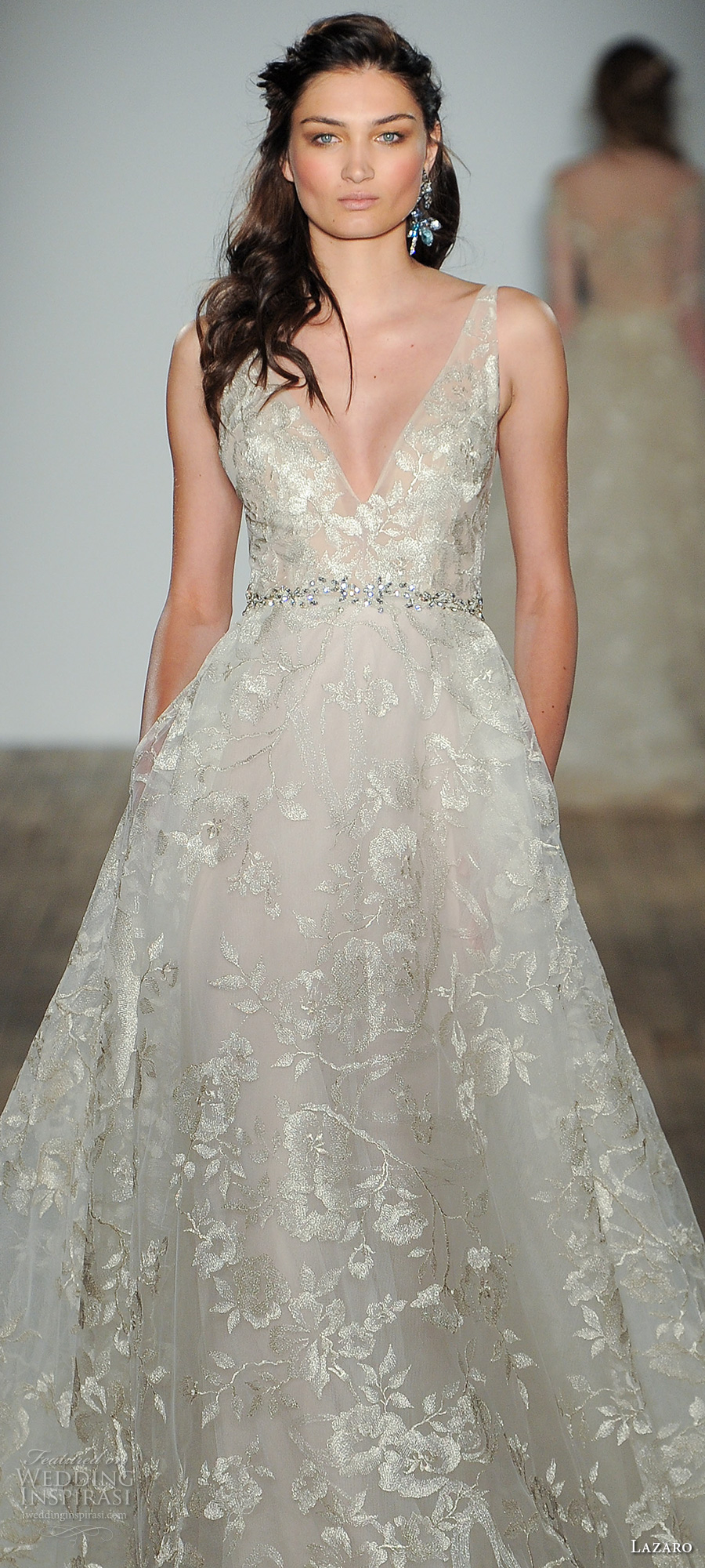 lazaro fall 2017 bridal sleeveless v neck full embellishment elegant romantic a line wedding dress pocket open v back (06) zv lazaro fall 2017 bridal sleeveless v neck full embellishment elegant romantic a line wedding dress pocket open v back (06) zv