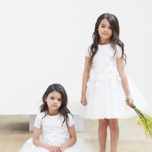 oscar de la renta spring 2018 bridal pretty and cute flower girl dress