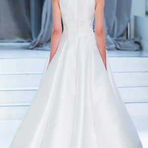 peter langner spring 2018 bridal sleeveless jewel slit neck light embellished bodice romantic elegant a  line wedding dress covered back sweep train (02) bv