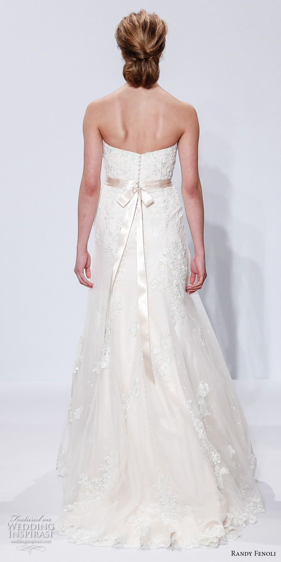 randy fenoli spring 2018 bridal strapless sweetheart neckline heavily embellished bodice romantic modified a line wedding dress sweep train (20) bv randy fenoli spring 2018 bridal strapless sweetheart neckline heavily embellished bodice romantic modified a line wedding dress sweep train (20) bv