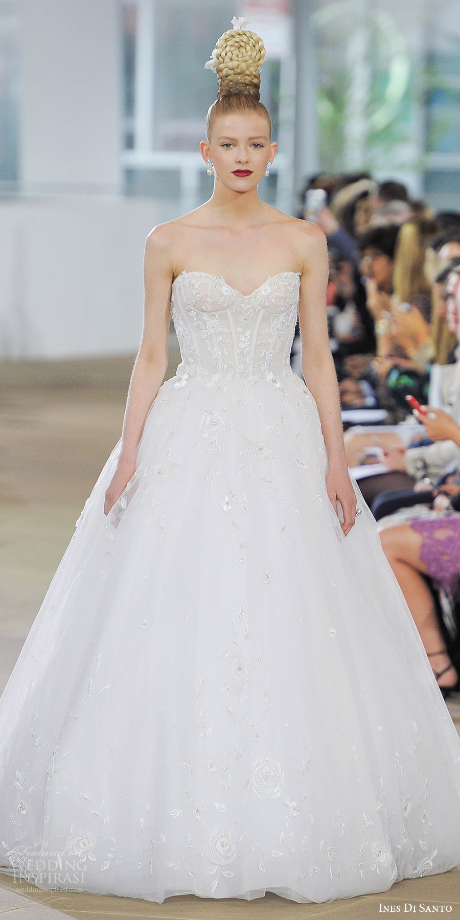 ines di santo spring 2018 bridal strapless sweetheart embroidered corset bodice ball gown wedding dress (lucy) mv train romantic elegant ines di santo spring 2018 bridal strapless sweetheart embroidered corset bodice ball gown wedding dress (lucy) mv train romantic elegant
