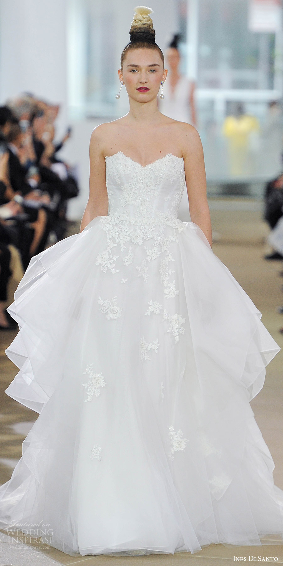ines di santo spring 2018 bridal strapless sweetheart lace ball gown wedding dress (lexi) mv side flounce romantic elegant train ines di santo spring 2018 bridal strapless sweetheart lace ball gown wedding dress (lexi) mv side flounce romantic elegant train