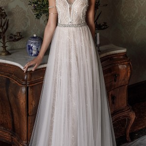 julie vino spring 2018 bridal sleeveless illusion halter neck sweetheart neckline romantic modified a  line wedding dress open back chapel train (09) mv