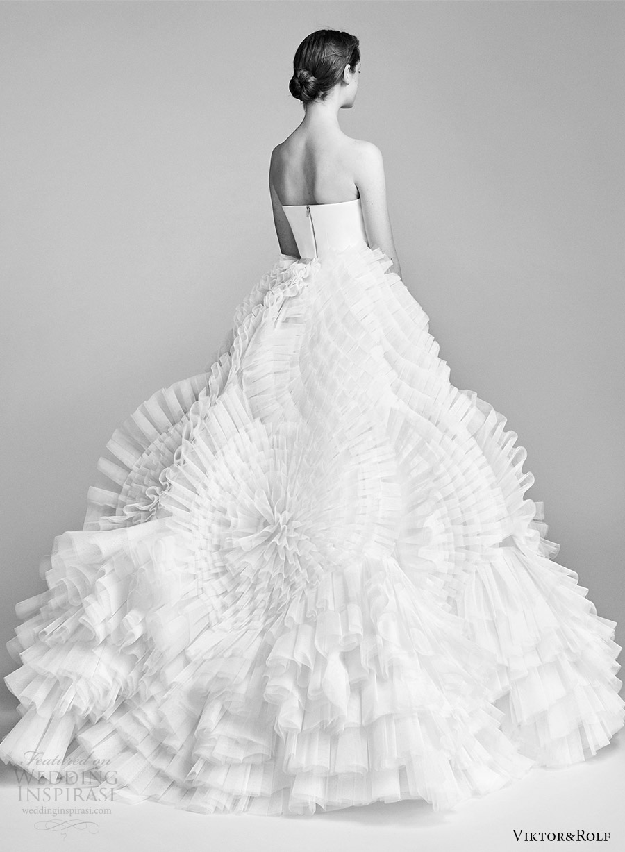 viktor and rolf spring 2018 bridal strapless straight across ball gown wedding dress (5) bv ruffle skirt modern