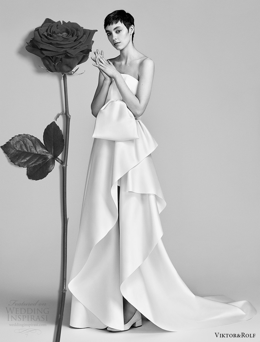 viktor and rolf spring 2018 bridal strapless straight across bow bodice a line wedding dress (13) mv train