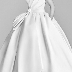 viktor and rolf spring 2018 bridal strapless sweetheart bow waist ball gown wedding dress (9) zv pocket train romantic modern