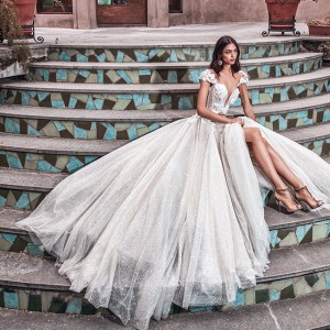 galia lahav spring 2018 bridal wedding inspirasi featured dresses gowns collection