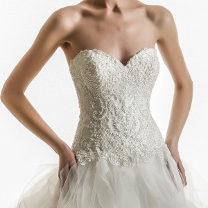 jillian 2018 bridal strapless sweetheart neckline heavily embellished bodice princess ball gown ruffled skirt wedding dress chapel train (13) zv