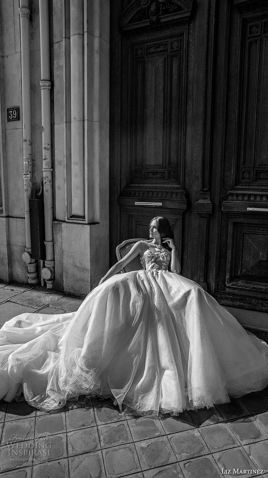 liz martinez 2018 bridal sleeveless bateau neckline heavily embellished bodice princess ball gown wedding dress open back royal train (5) mv
