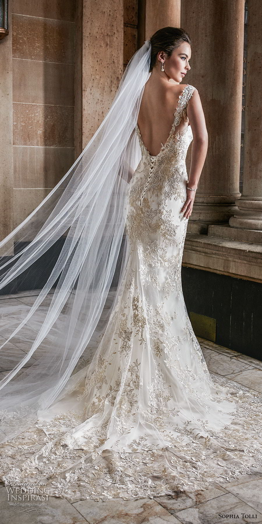 sophia tolli fall 2017 bridal sleeveless illusion bateau sweetheart neckline full embellishment gold embroidery elegant fit and flare mermaid wedding dress open back chapel train (1) bv sophia tolli fall 2017 bridal sleeveless illusion bateau sweetheart neckline full embellishment gold embroidery elegant fit and flare mermaid wedding dress open back chapel train (1) bv